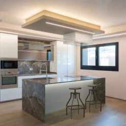 Atlantic Barhocker - Dunkler Holzsitz - Vintage Revolution -Barstuhl Pro Geschaft vintage revolution holz 6